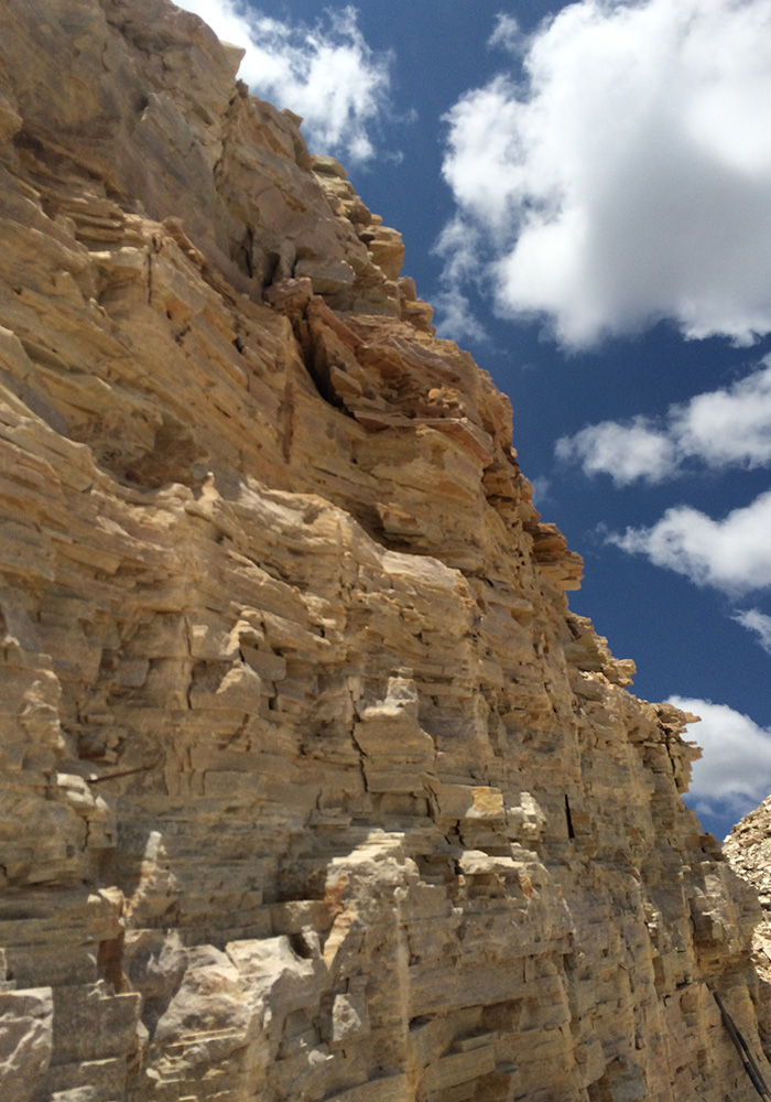 prodVertBQuartzite03