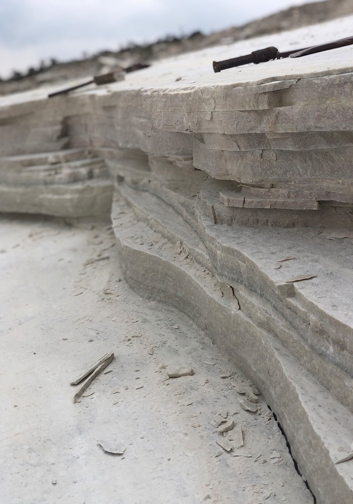 prodVertBQuartzite06